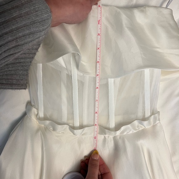 Katherine Tash REN wedding dress - Picture 12 of 14